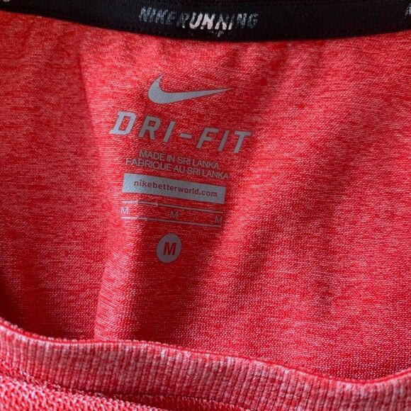 Nike Running Men's Red Athletic Shirt - Picture 5 of 9